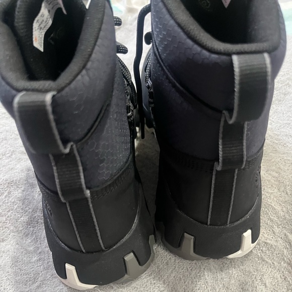 Timberland Women's GreenStride Edge Hiking Boot - Picture 11 of 15